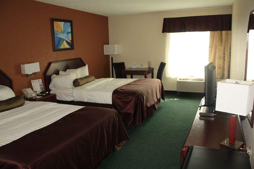 Super 8 By Wyndham Somerset Buitenkant foto