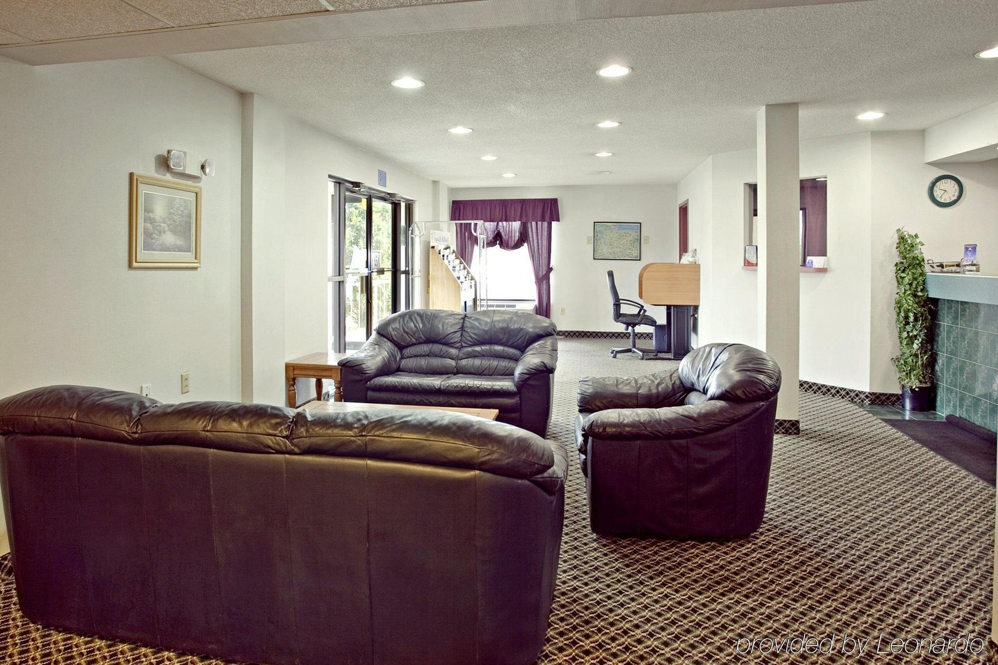 Super 8 By Wyndham Somerset Buitenkant foto