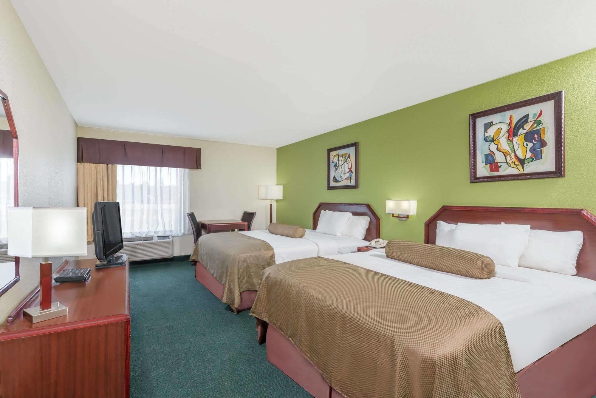 Super 8 By Wyndham Somerset Buitenkant foto